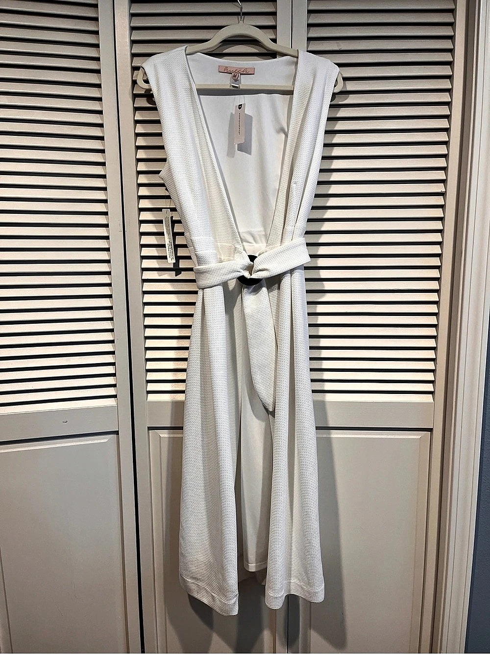 Anthropologie Textured Maxi Dress in White Size Medium NWT